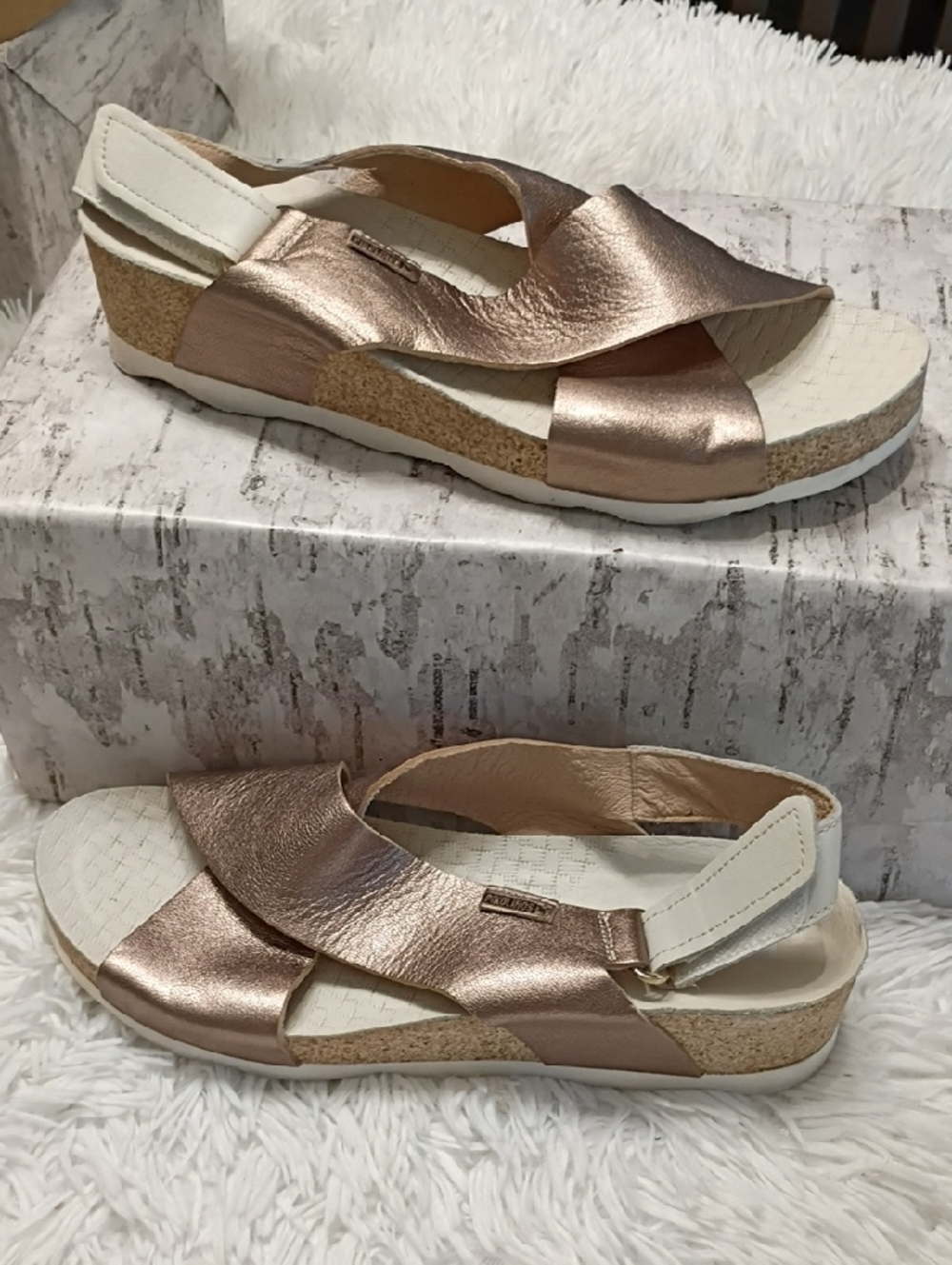 PIKOLINOS Women's 8.5 Rose Gold Leather Crisscross Slingback Sandals